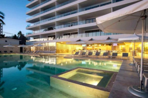4 Bedroom, Beach Front Flat Bucerias - Vallarta